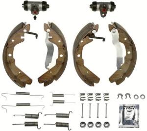 BK1509 TRW - ZASTAW SZCZĘK HAM.+ CYLINDERKI VW TRANSPORTER T3 BOX,TRANSPO
